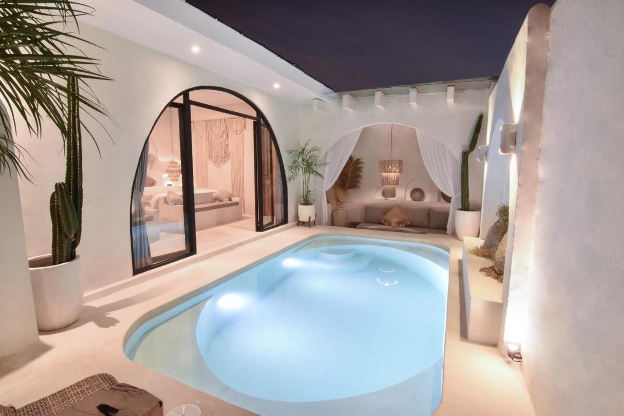 Bohemian Jogja Villas With Private Pool Kejayan Exteriör bild