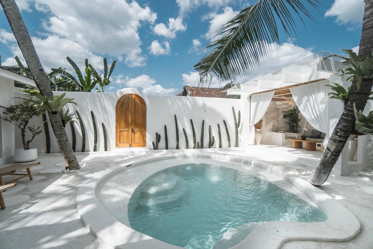 Bohemian Jogja Villas With Private Pool Kejayan Exteriör bild