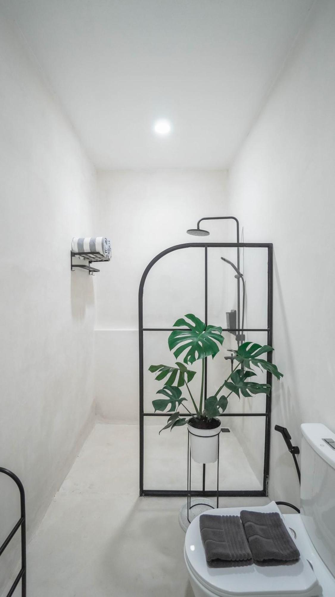 Bohemian Jogja Villas With Private Pool Kejayan Exteriör bild