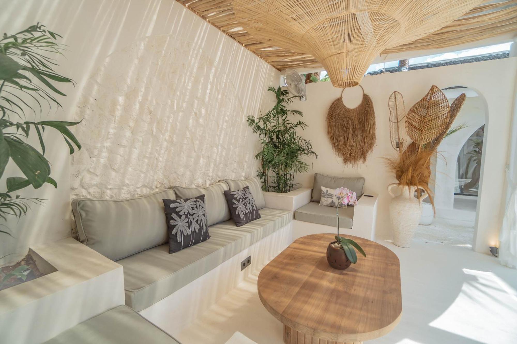 Bohemian Jogja Villas With Private Pool Kejayan Exteriör bild
