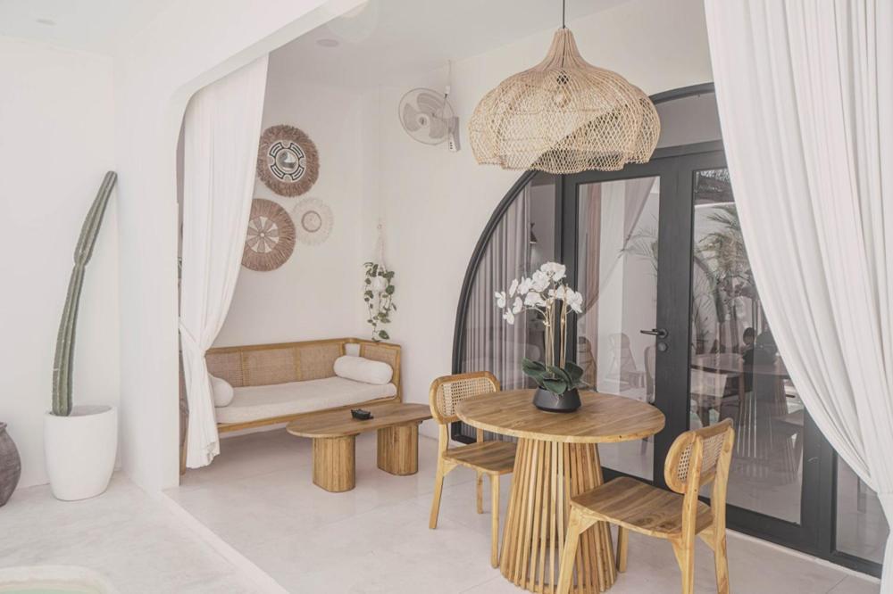 Bohemian Jogja Villas With Private Pool Kejayan Exteriör bild